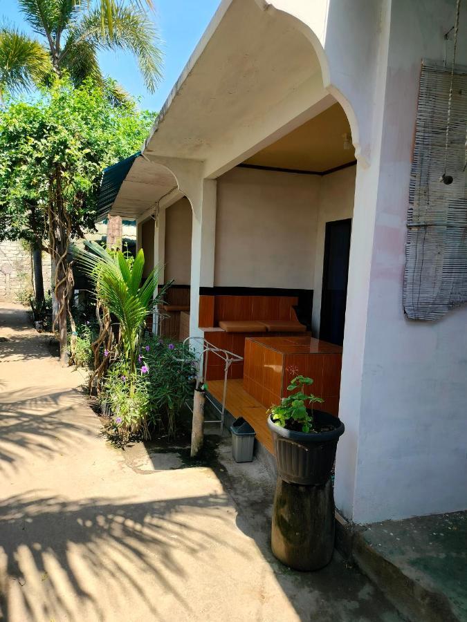 Aladdin Homestay Gili Air Exteriör bild
