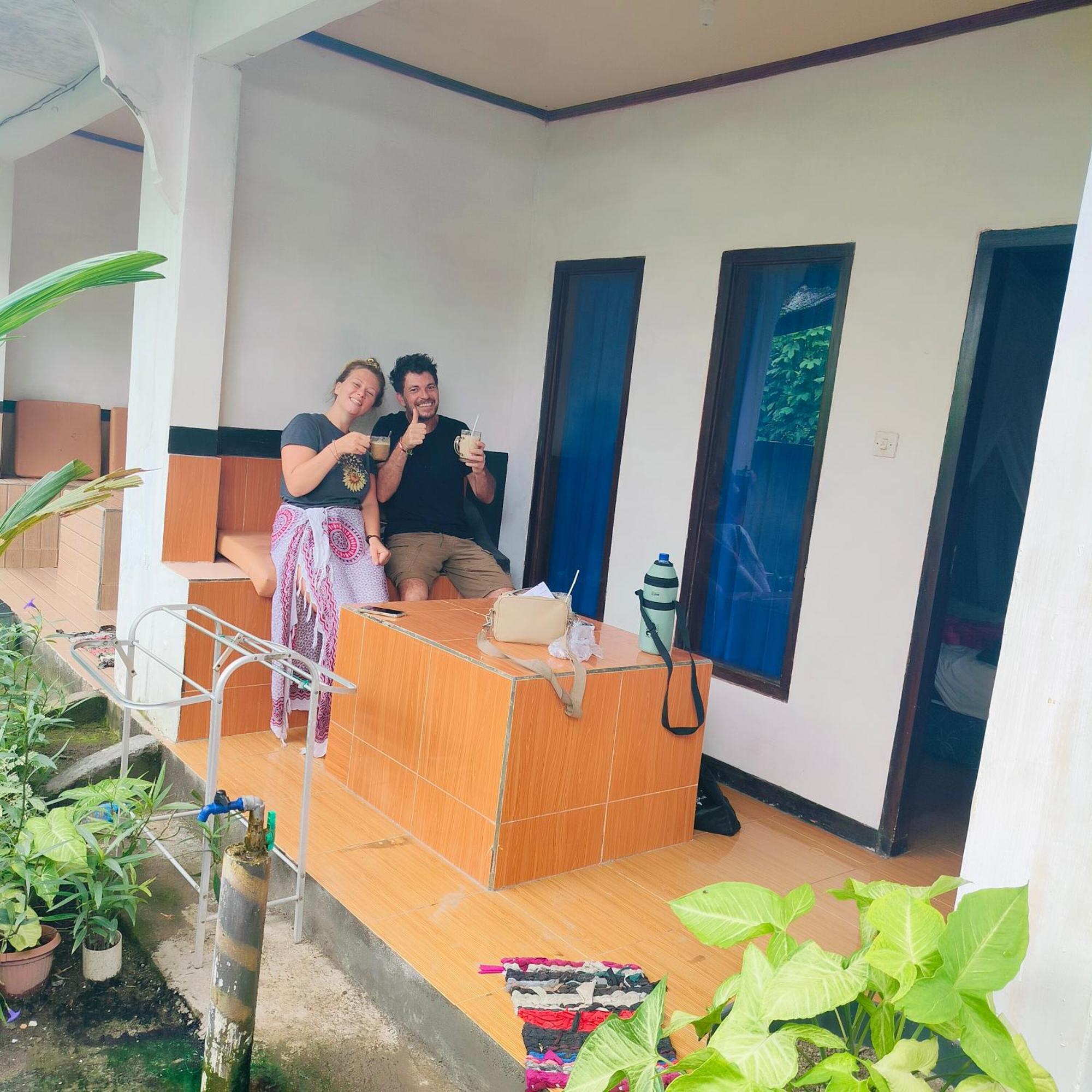 Aladdin Homestay Gili Air Exteriör bild